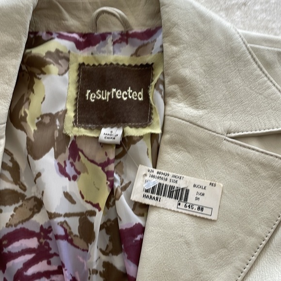 Leather jacket - Picture 3 of 5